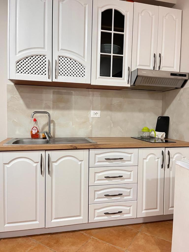 Belix Hotel Apartments, Near The Beach Δυρράχιο Εξωτερικό φωτογραφία